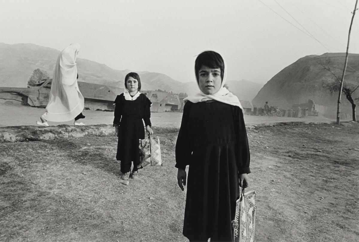 IVA ZIMOVA (* 1956) Afghanistan, 2000 *