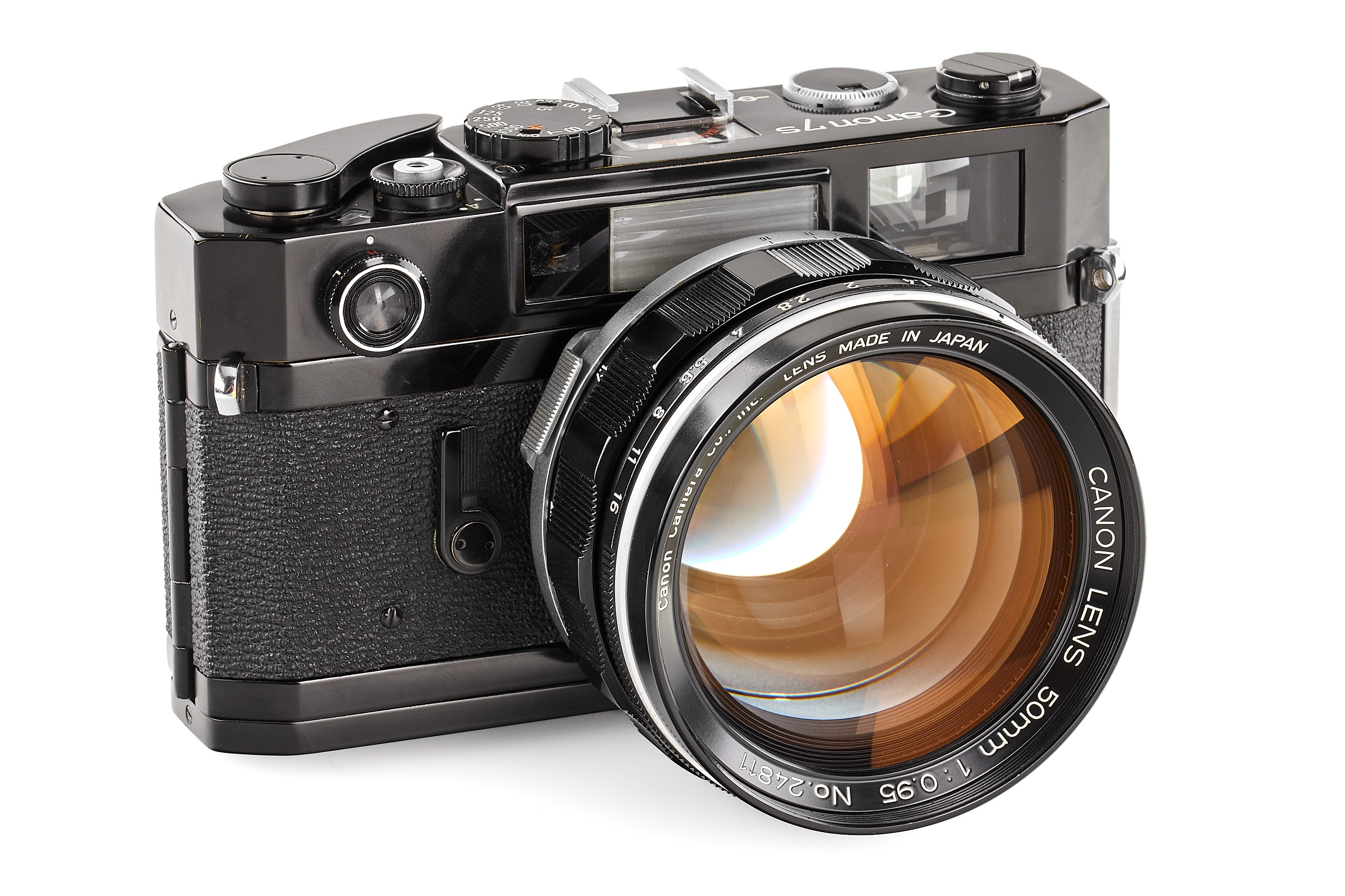 Canon 7s black paint with 0.95/50mm * Canon 7s black paint with 0.95/50mm *