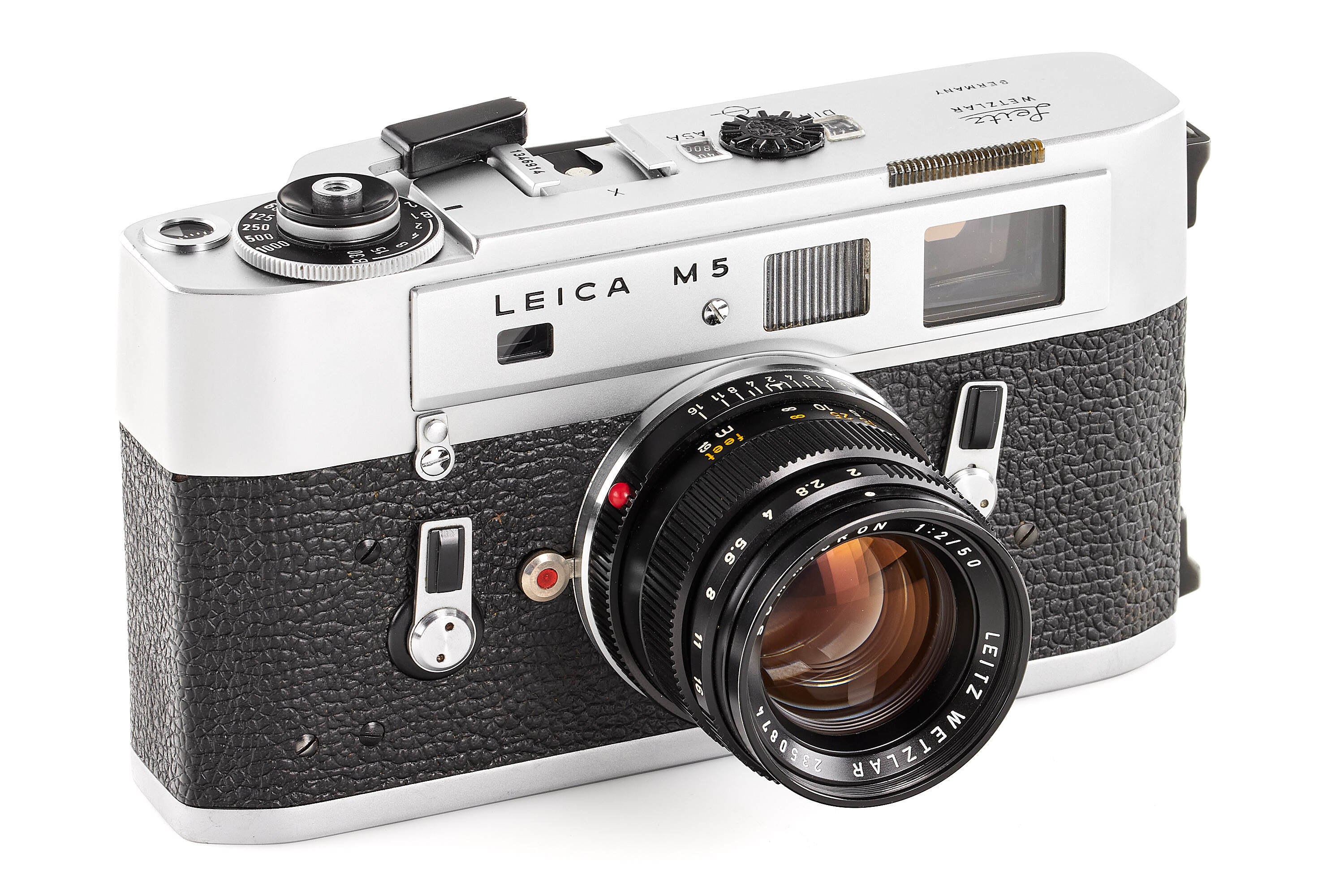 Leica M5 chrome with Summicron 2/50mm