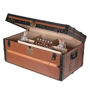 Louis Vuitton  Photographic trunk