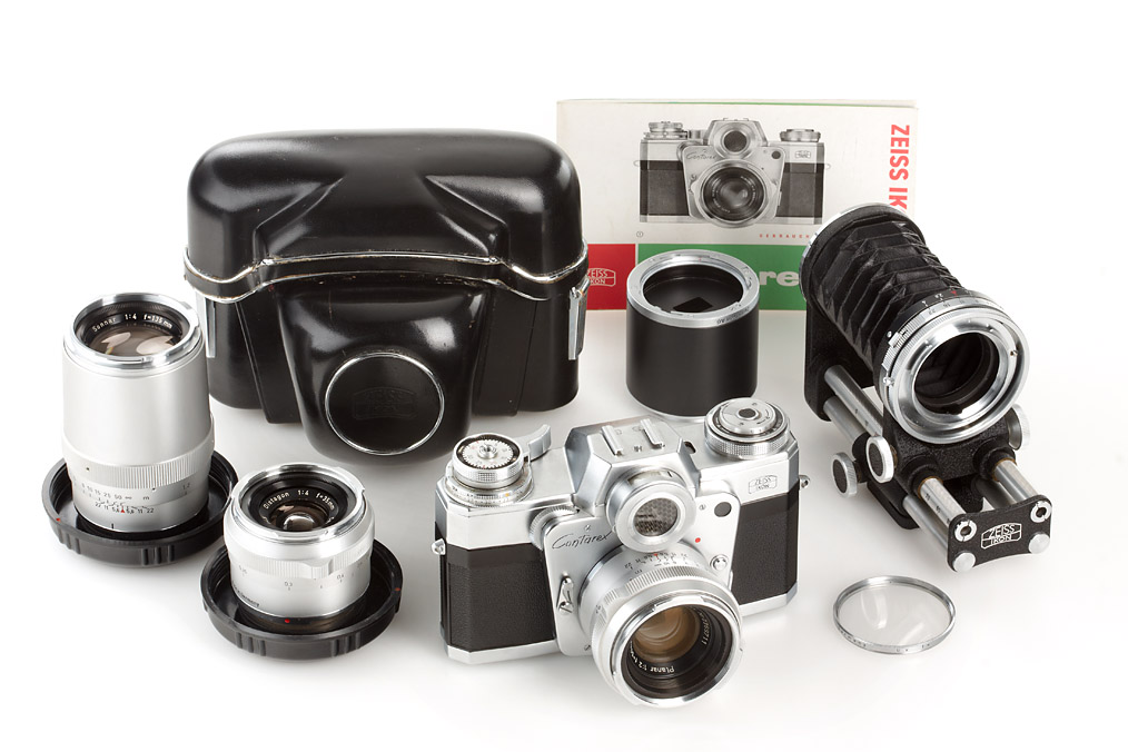 Contarex Bullseye outfit