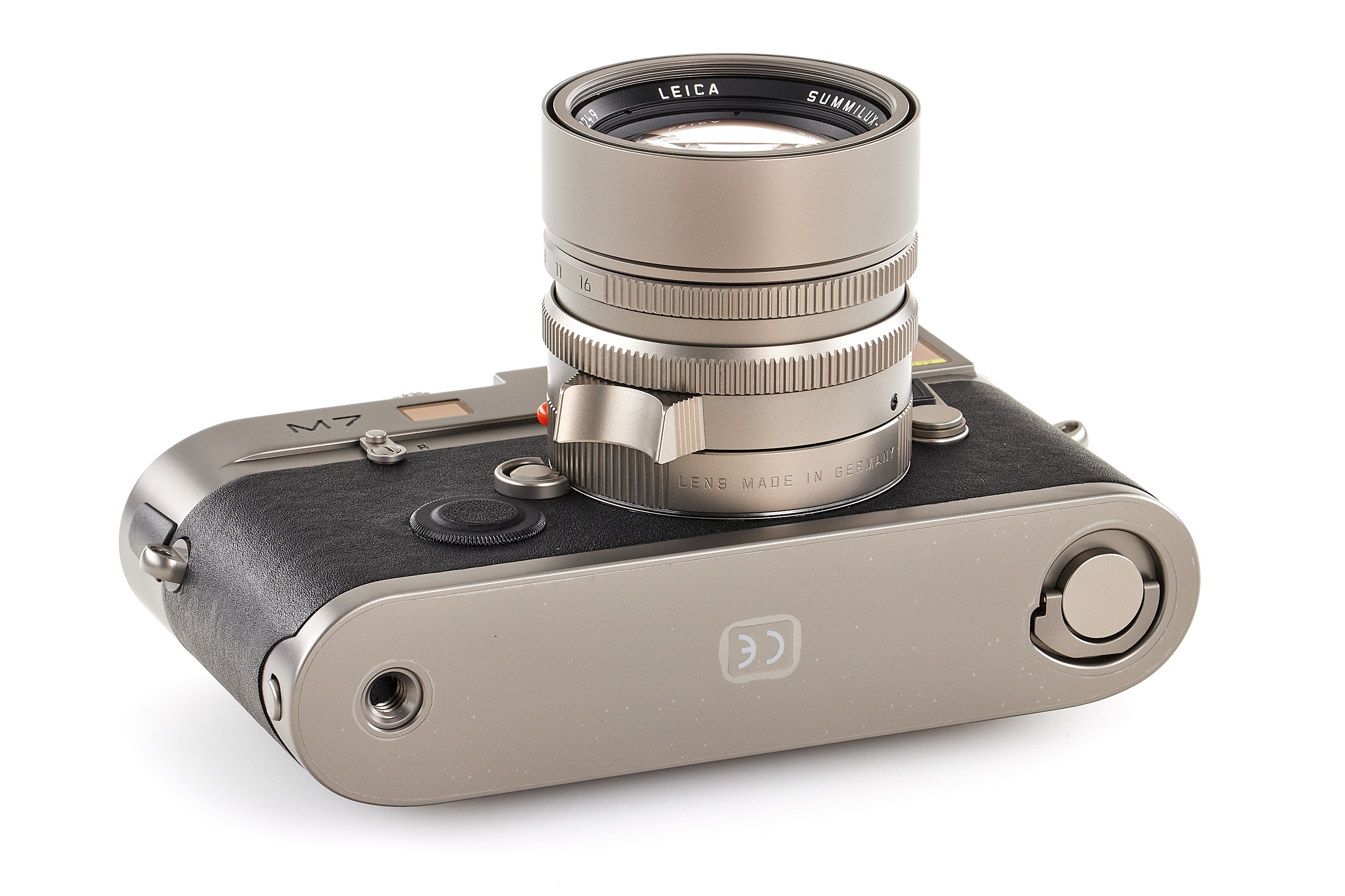 Leica M7 Titan '50 Jahre Leica M System' 10570 *