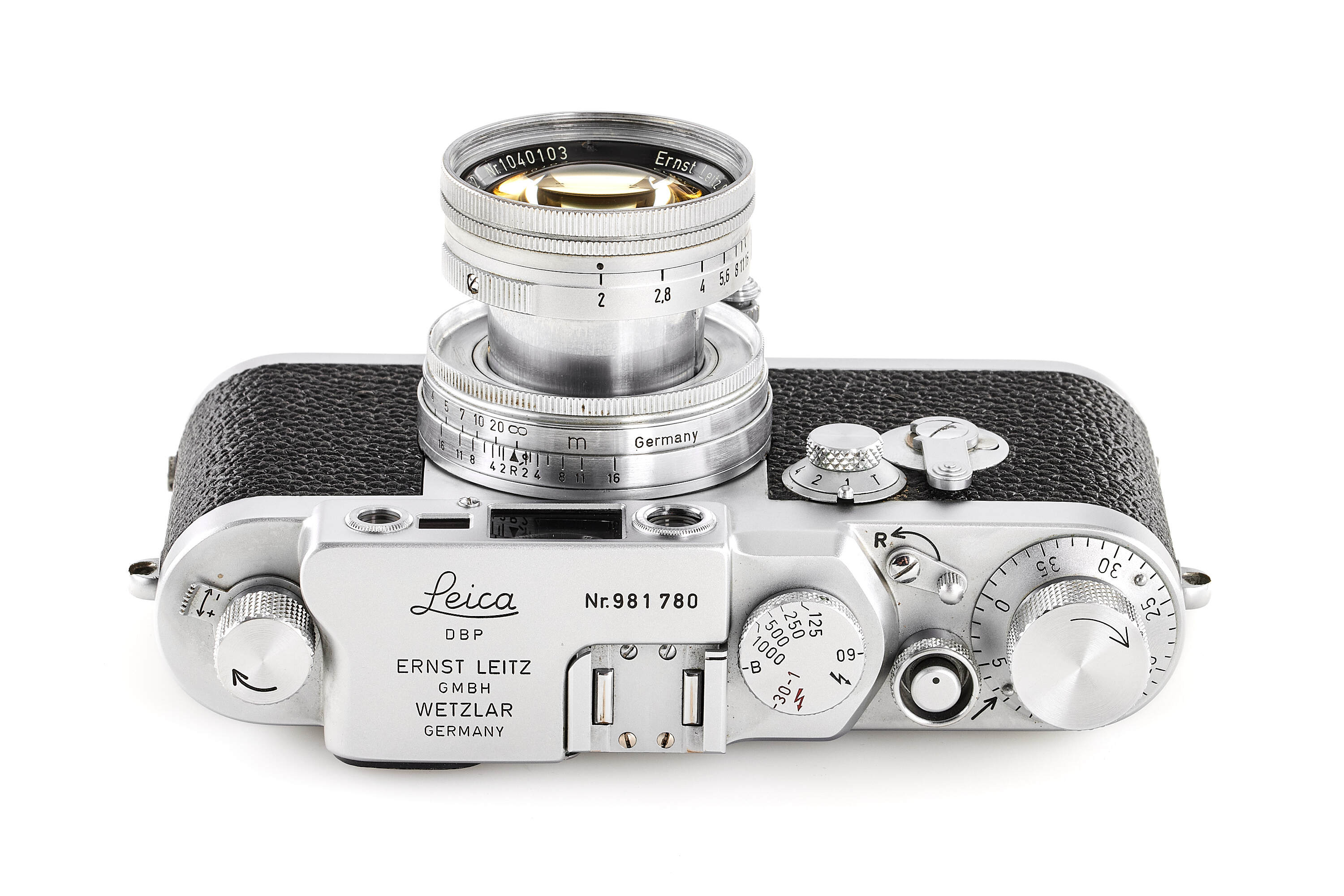 Leica IIIg with Summicron 2/5cm