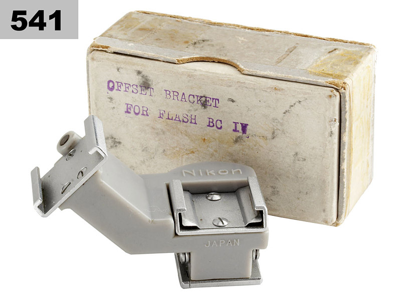 Nikon  Offset Bracket