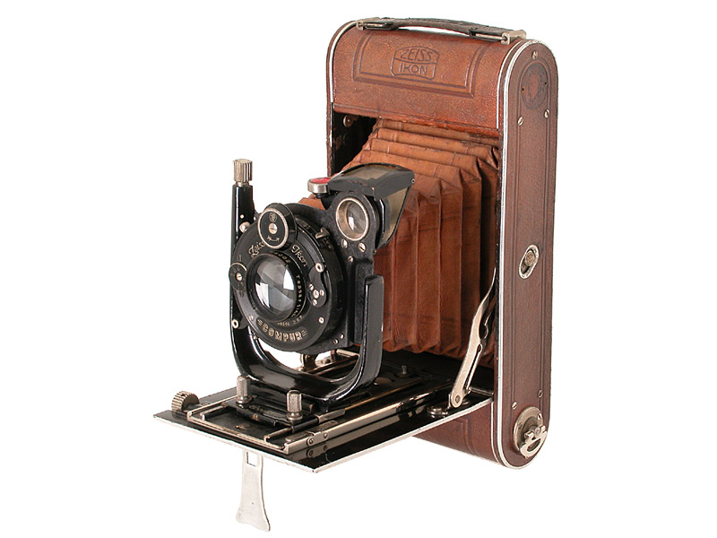 Zeiss Ikon  Luxus-Cocarette III 522/17