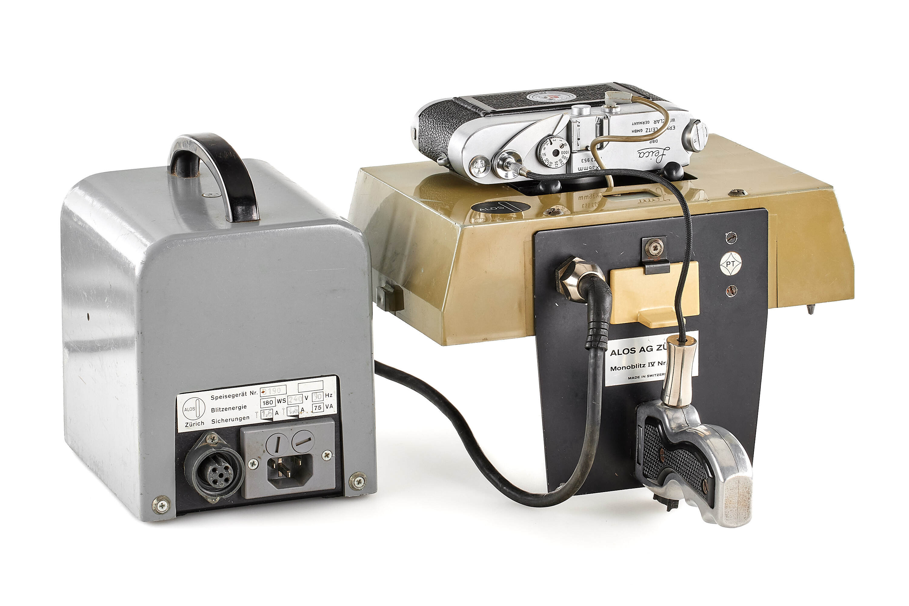 Leica MDa Post 24x36mm with Alos Flash