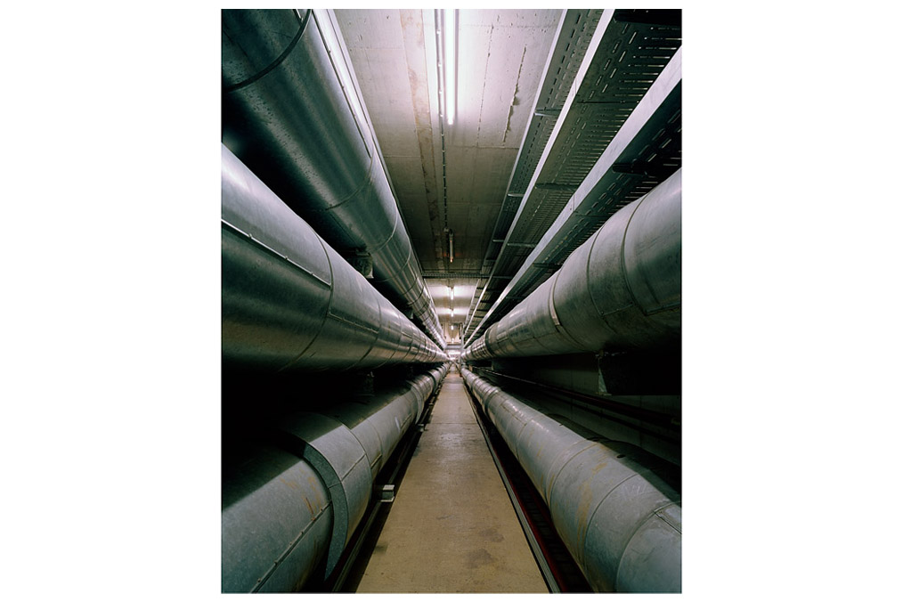 "Versorgungsgang Universität Dortmund" (from the series "Subraum"), Johannes Naumann (* 1980), Gregor Sailer (* 1980), Stefan Tuschy (* 1977)