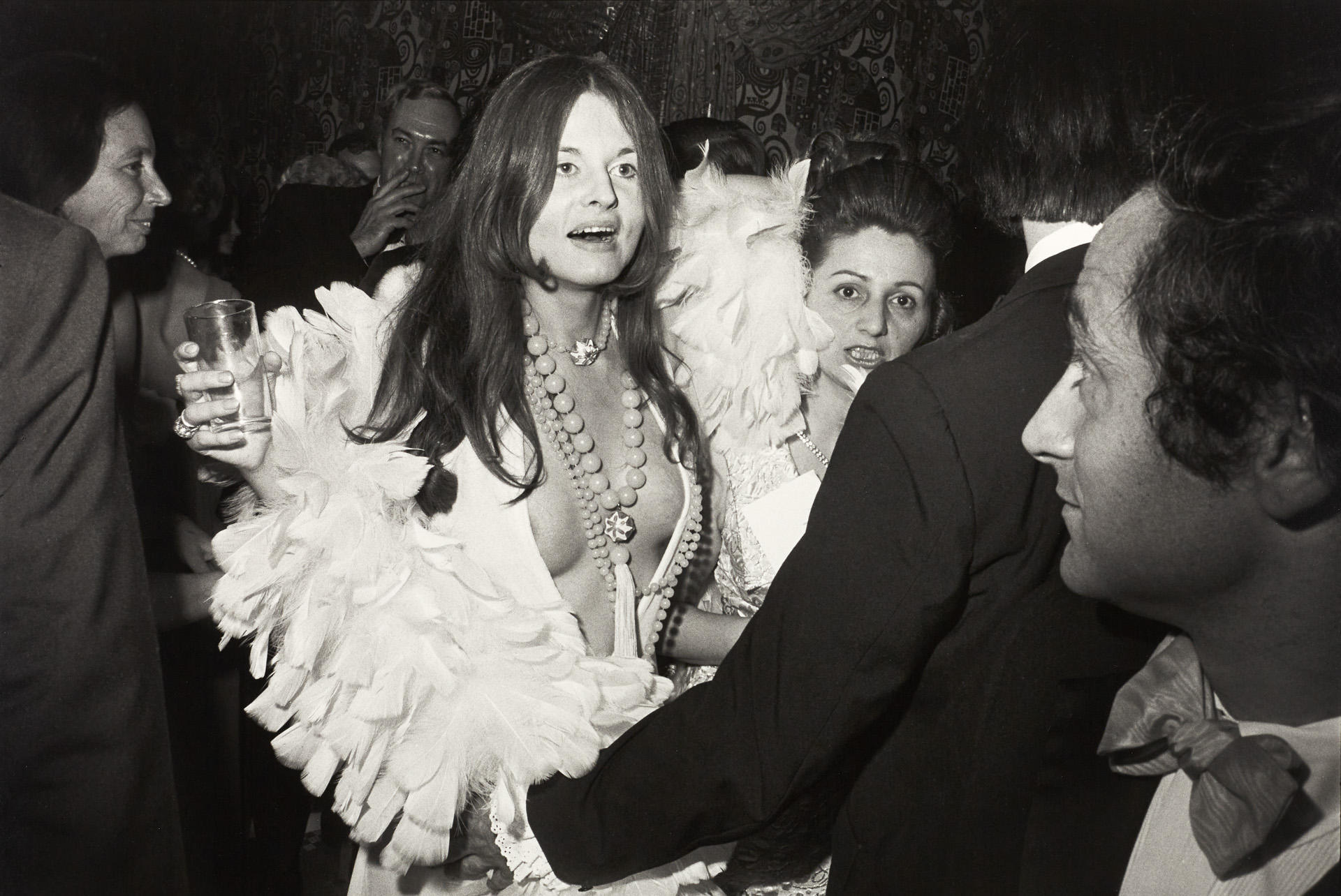 GARRY WINOGRAND (1928–1984)  ‘Women Are Beautiful’, New York 1971 GARRY WINOGRAND (1928–1984)  ‘Women Are Beautiful’, New York 1971