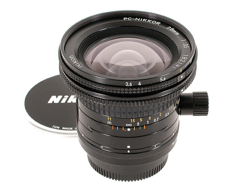Nikon  PC-Nikkor 3.5/28mm
