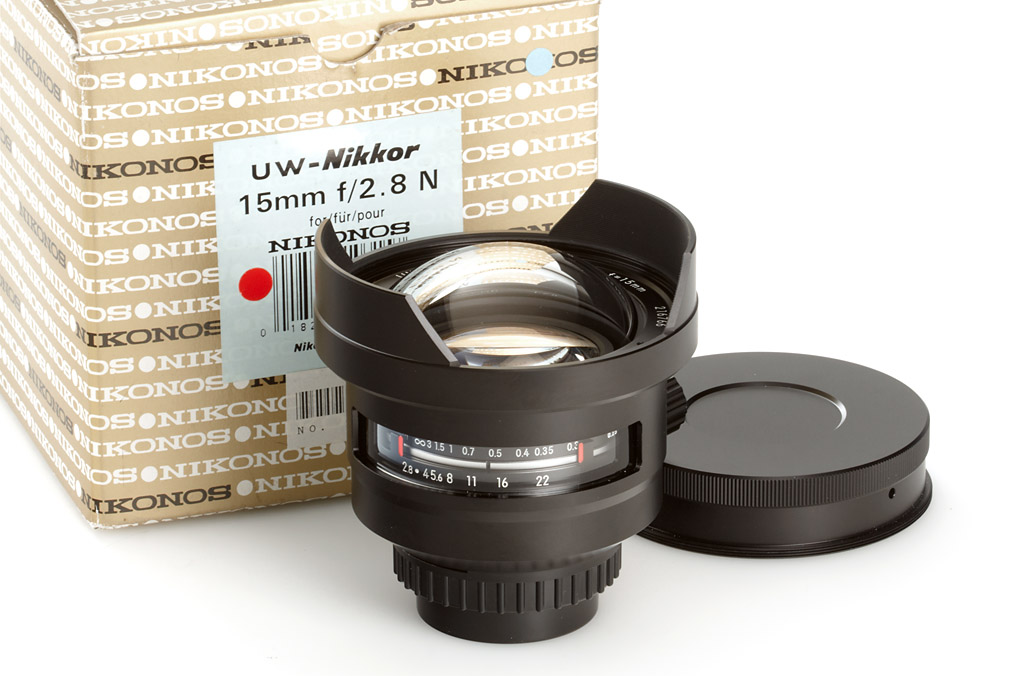 Nikon UW-Nikkor 2,8/15mm