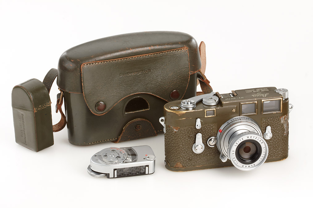 M3 olive 'Bundeseigentum'