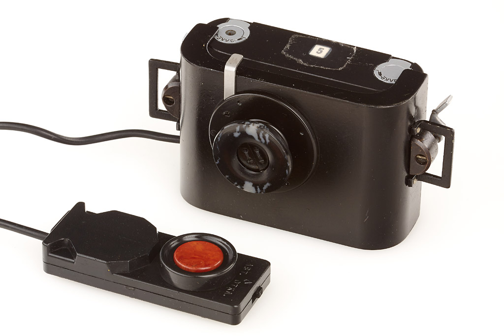 KGB F-27 Neozit Spy outfit