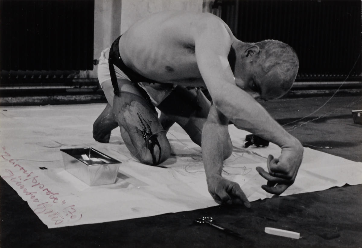 GÜNTER BRUS (* 1938) ‘Zerreißprobe’, 1970 GÜNTER BRUS (* 1938) ‘Zerreißprobe’, 1970