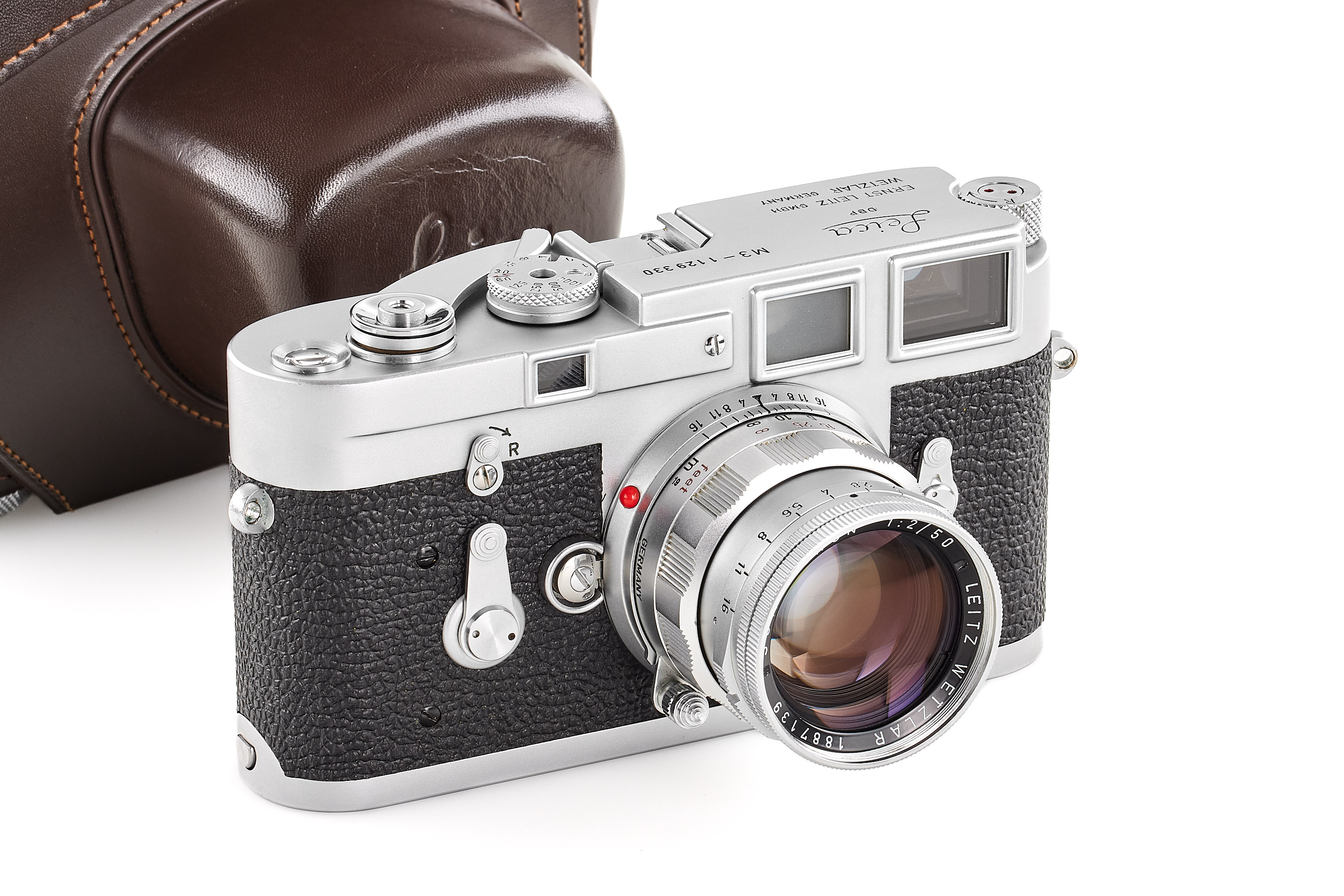 Leica M3 chrome with Summicron 2/50mm *
