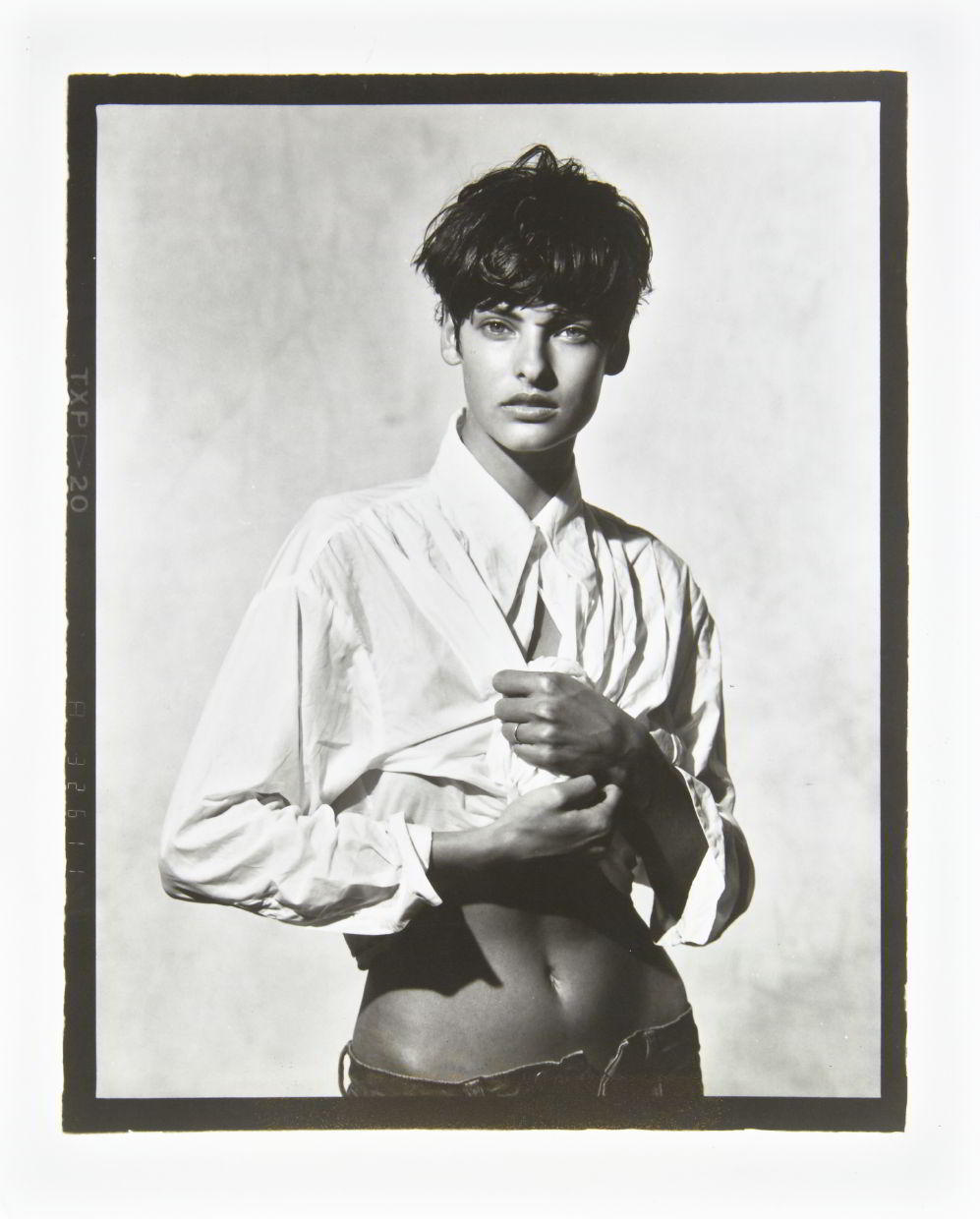 PETER LINDBERGH (* 1944) Linda Evangelista, Paris 1988 PETER LINDBERGH (* 1944) Linda Evangelista, Paris 1988