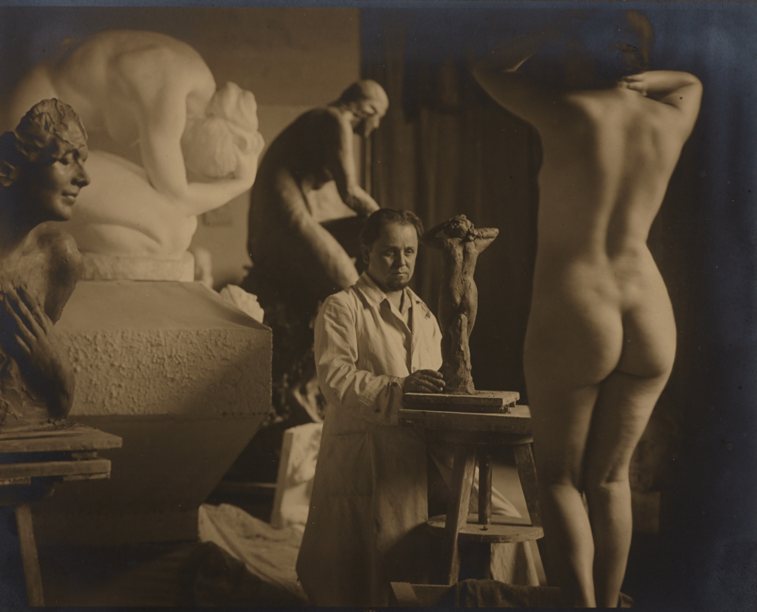 RUDOLF KOPPITZ (1884–1936) The sculptor André Roder (1900-1959), Vienna 1926