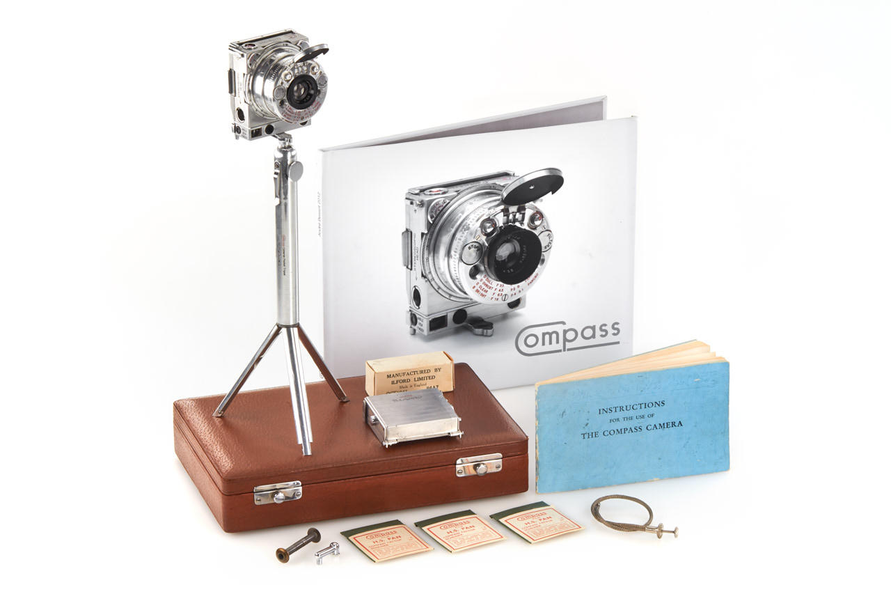 Le Coultre Compass outfit