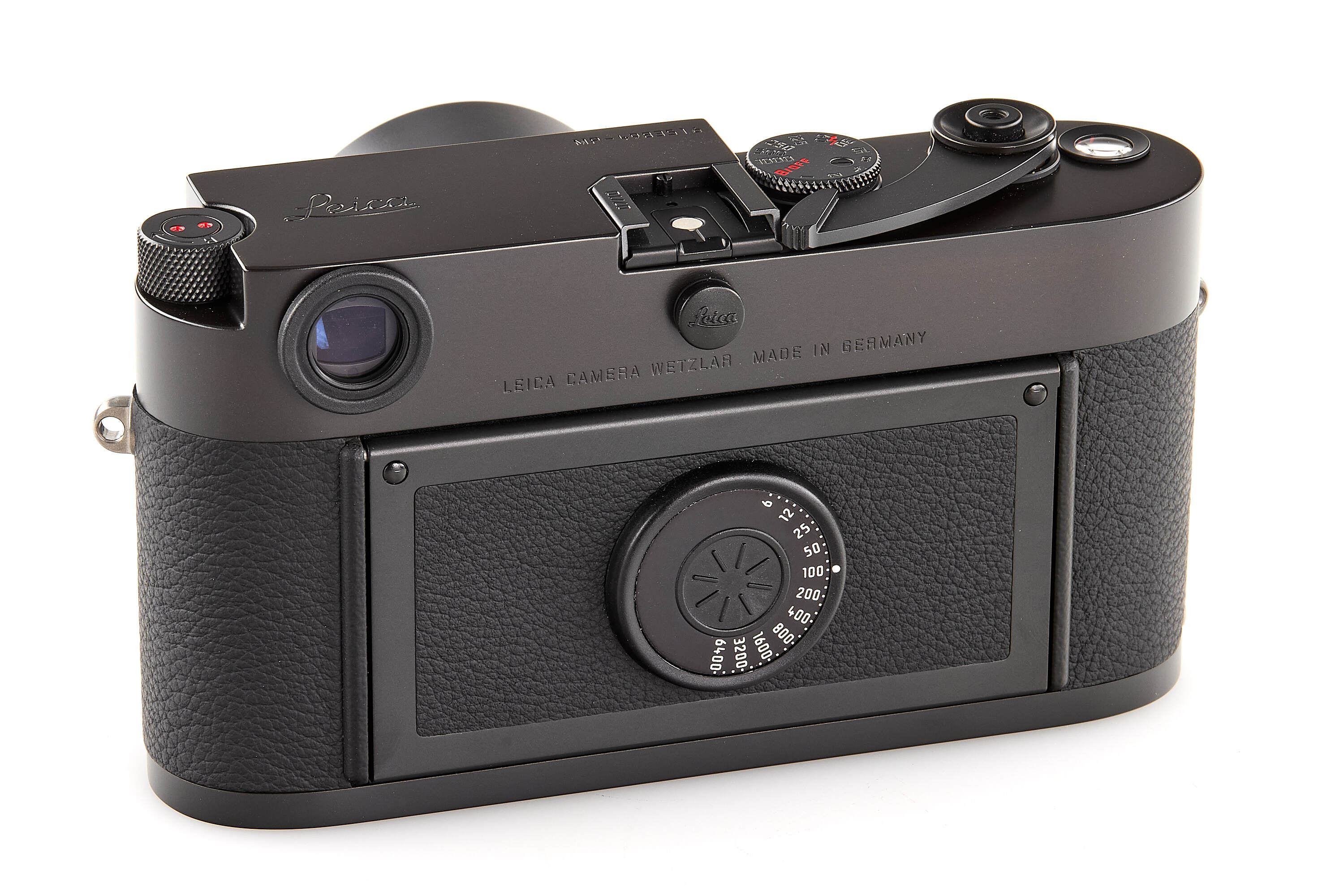 Leica MP 10323 'Meister Edition Berlin' outfit *