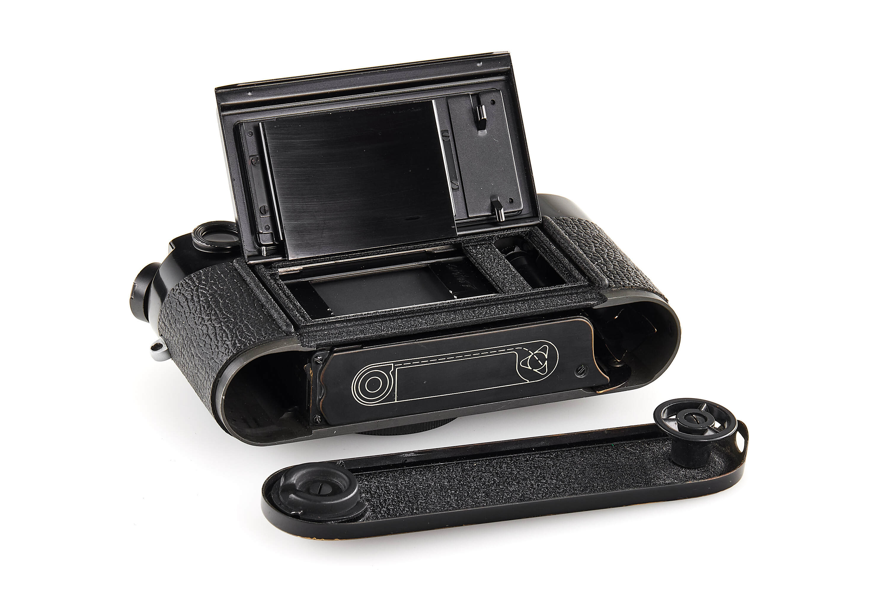 Leica M4 black paint