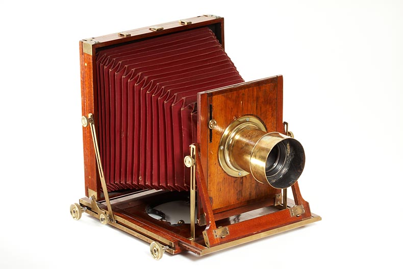 Goldmann  Field Camera