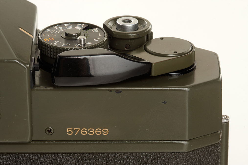 Canon F-1 olive | AI_15_19027 Canon F-1 olive | AI_15_19027