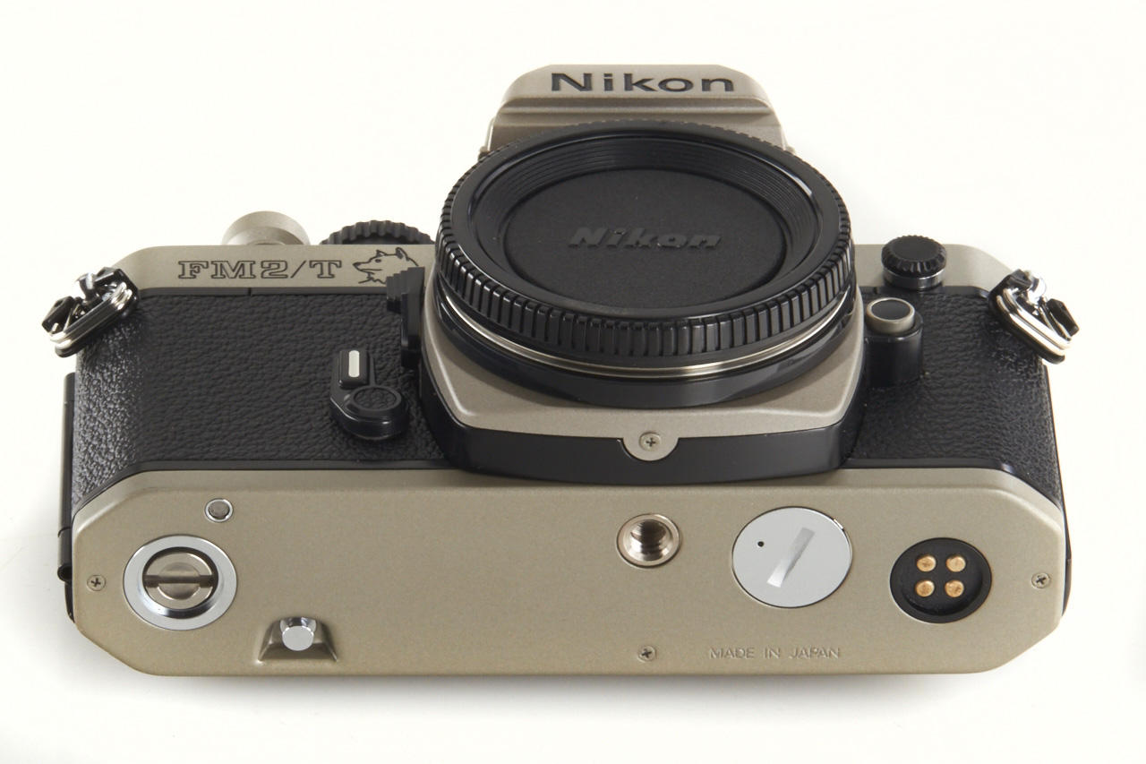 Nikon FM2/T 'Year of the Dog' | AI_27_31581 Nikon FM2/T 'Year of the Dog' | AI_27_31581