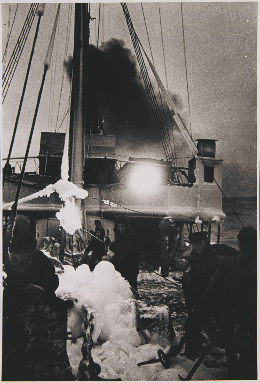 YAKOV KHALIP (1908–1980) ‘Taimir’, Arctic Ocean 1938