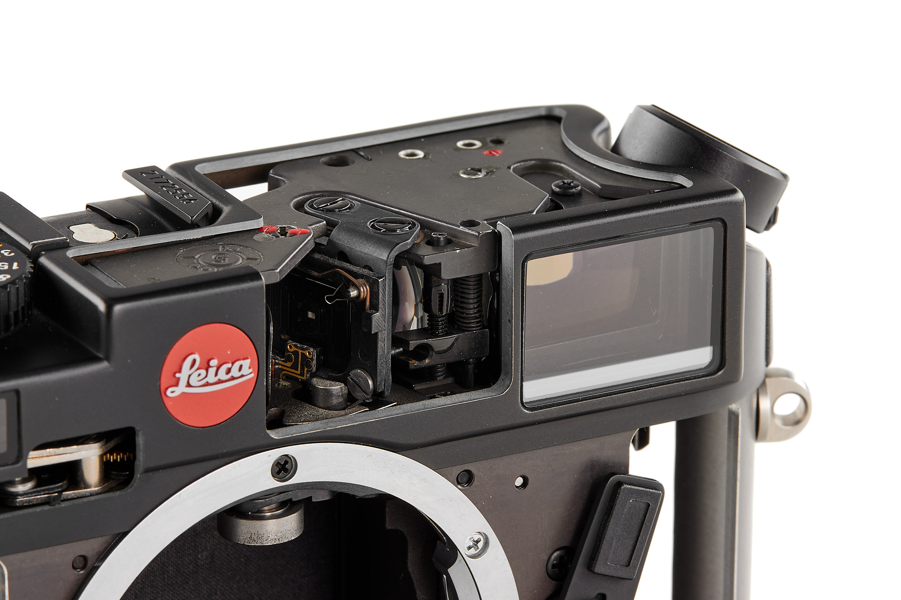 整備済み　leica M6 BLACK 中古　良品 Amazon.com: Leica M6 Rangefinder 35mm Fully Mechanical