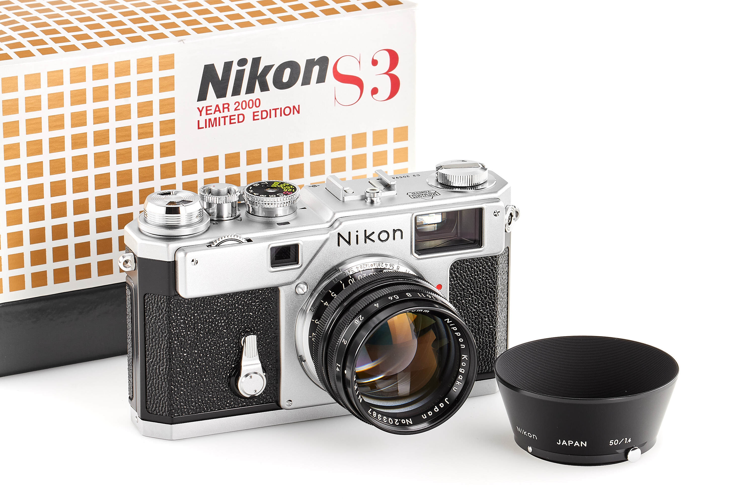 Nikon S3 Year 2000 Limited Edition chrome *