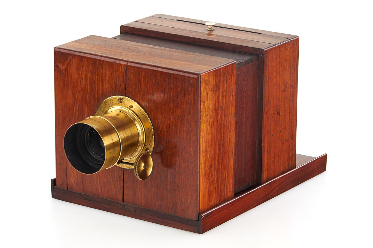 Sliding-Box Daguerreotype Camera *
