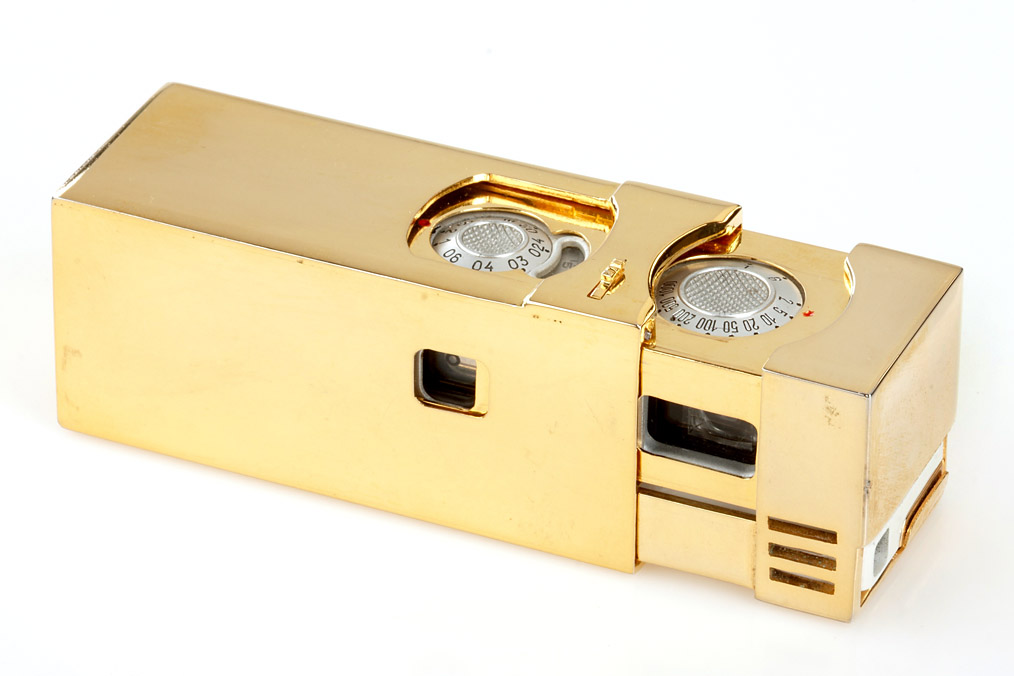 Minox A in Feuerzeug