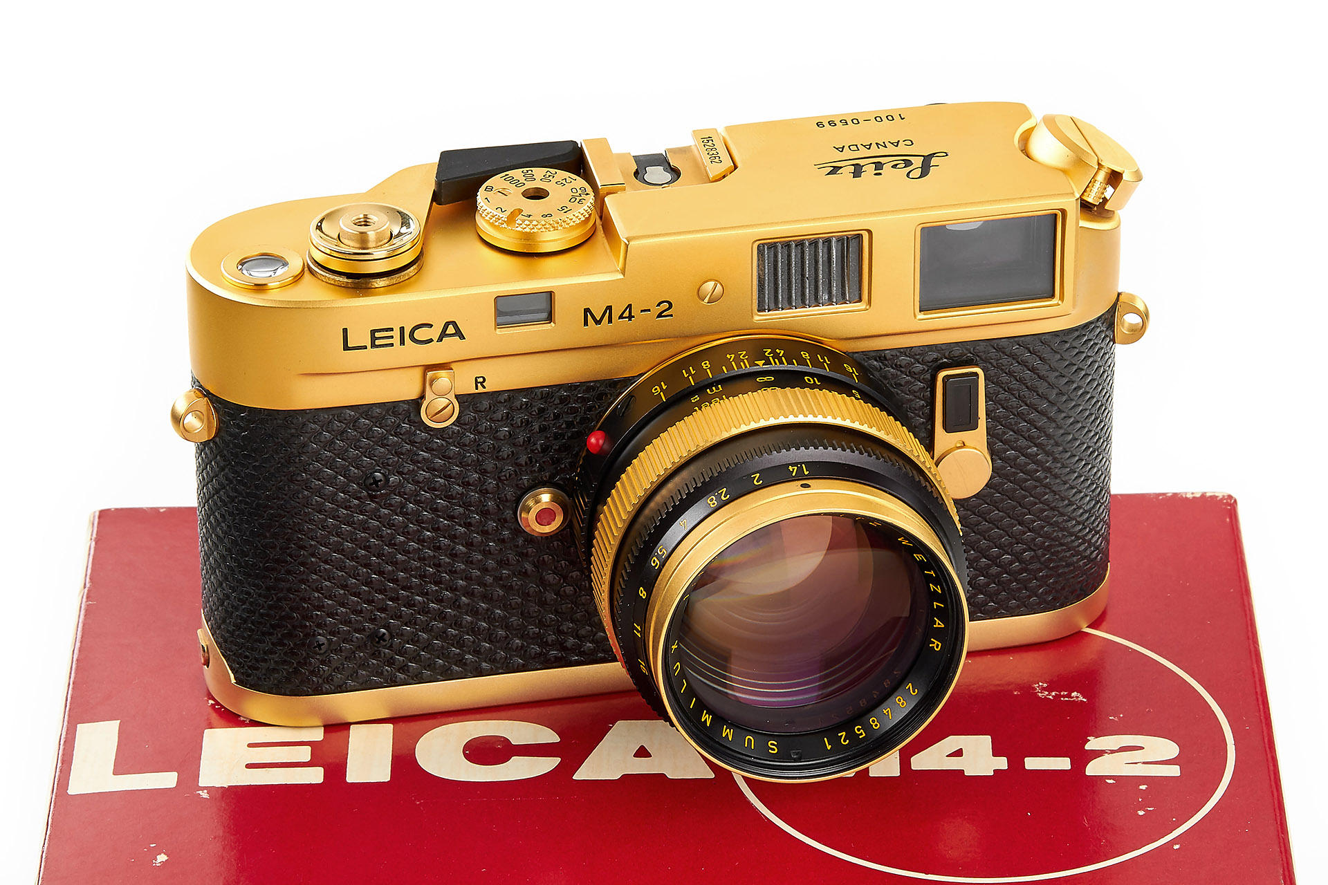 Leica M4-2 Gold 'Oskar Barnack'