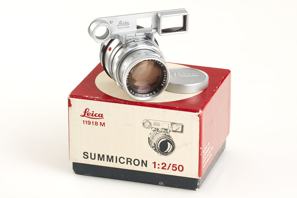 Close-Focus Summicron 2/50mm