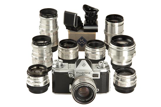 Praktina  IIa outfit