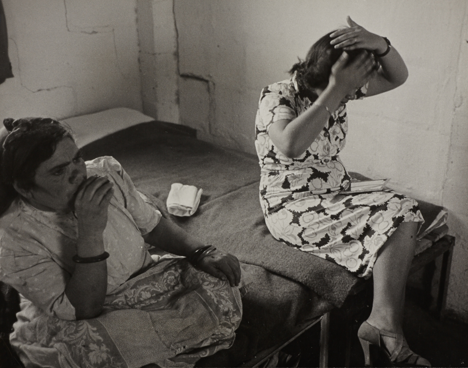 ROBERT CAPA (1913–1954) Immigrants in their baracks, St. Luke's camp, Israel 1948 ROBERT CAPA (1913–1954) Immigrants in their baracks, St. Luke's camp, Israel 1948