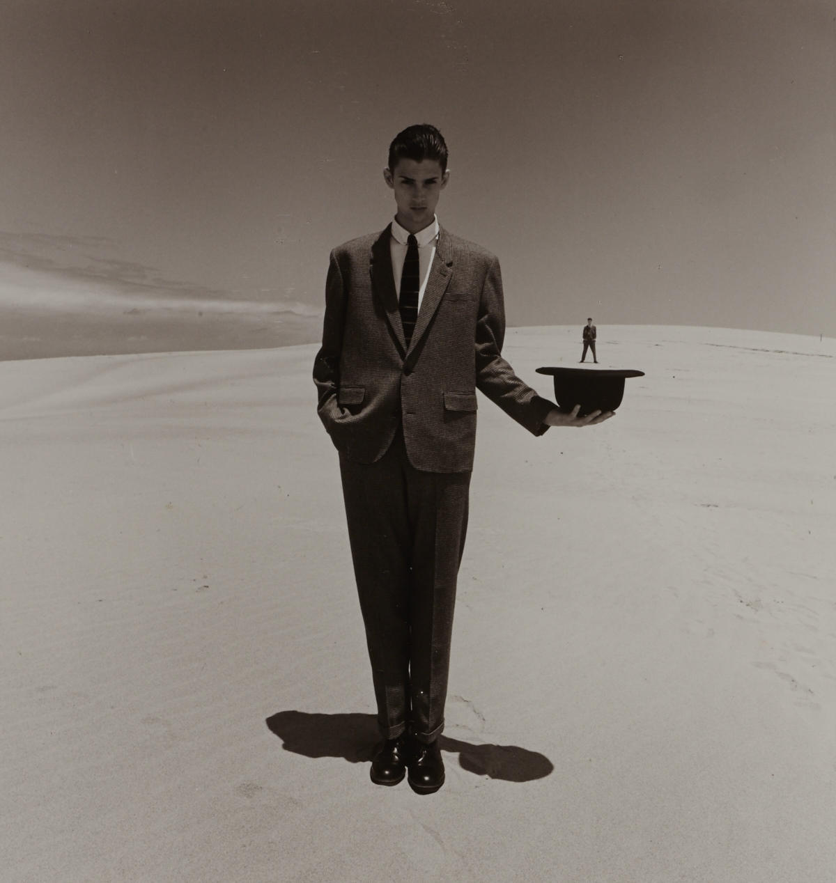 SHOJI UEDA (1913–2000) Vier Modeaufnahmen / Four fashion shots, 1984/85 SHOJI UEDA (1913–2000) Vier Modeaufnahmen / Four fashion shots, 1984/85