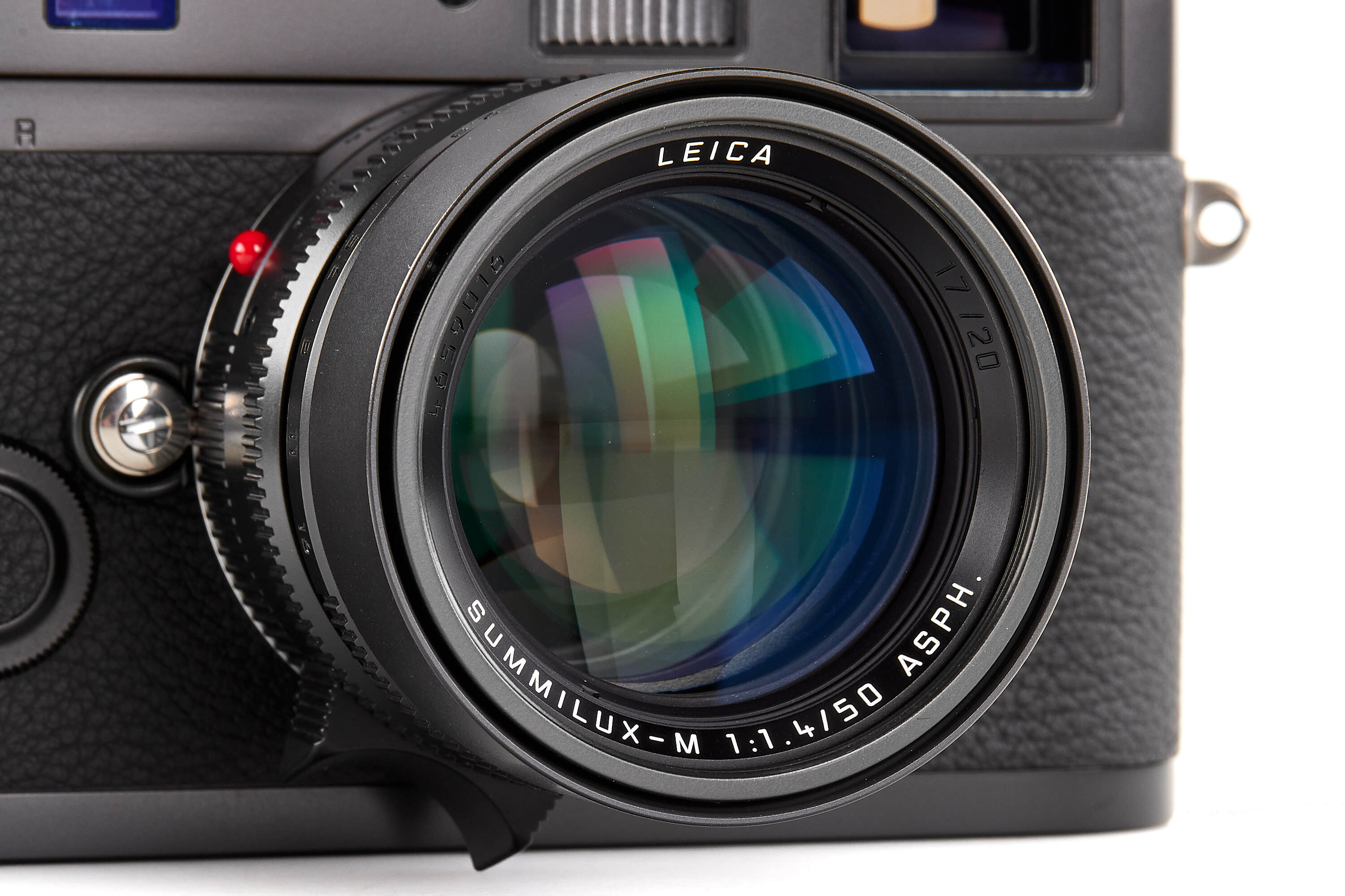 Leica MP 10323 'Meister Edition Berlin' outfit *