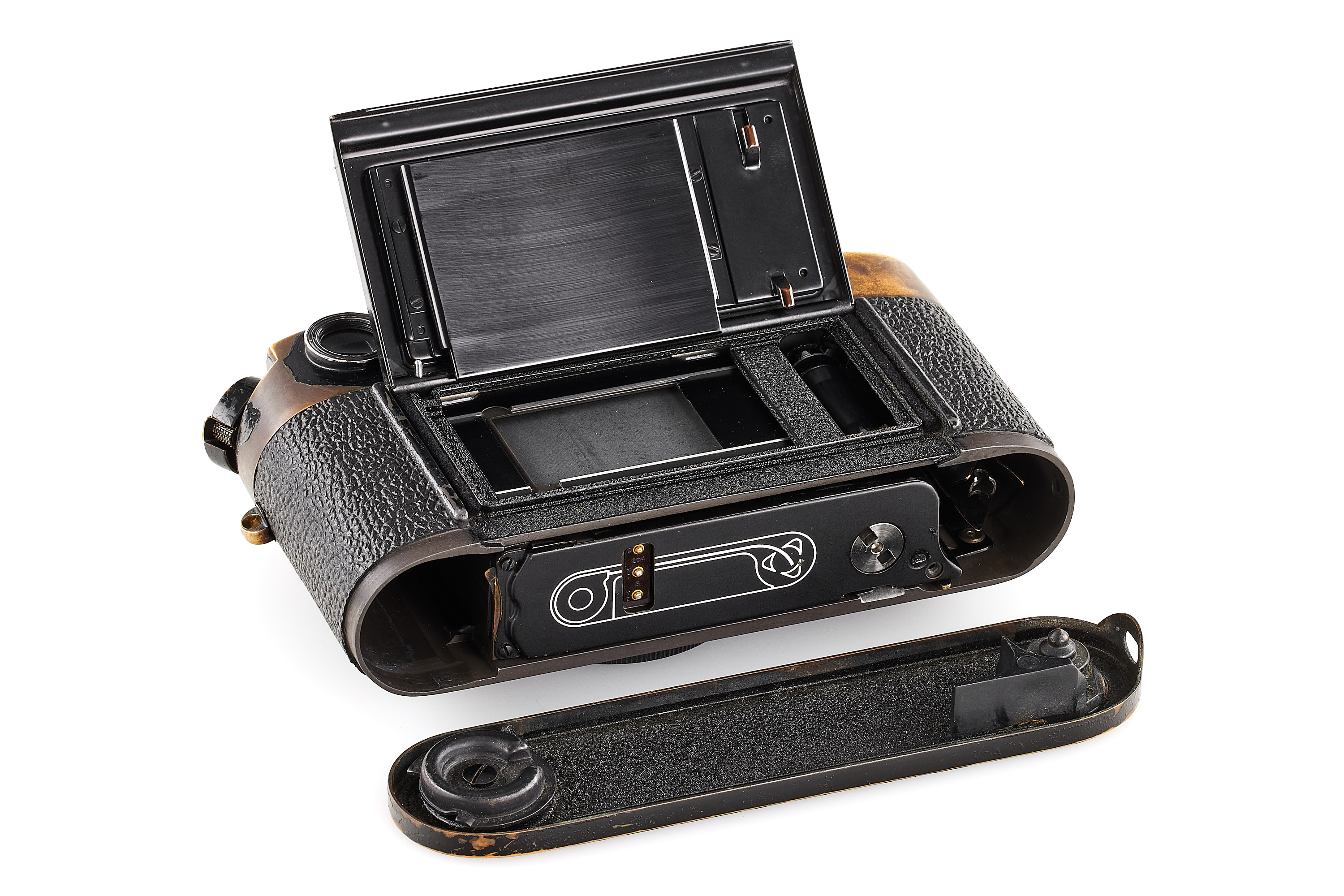 Leica M4 black paint First Batch *