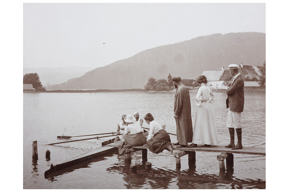 Emma Bacher, Gustav Klimt  with friends