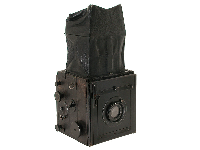 Voigtländer  Reflex camera