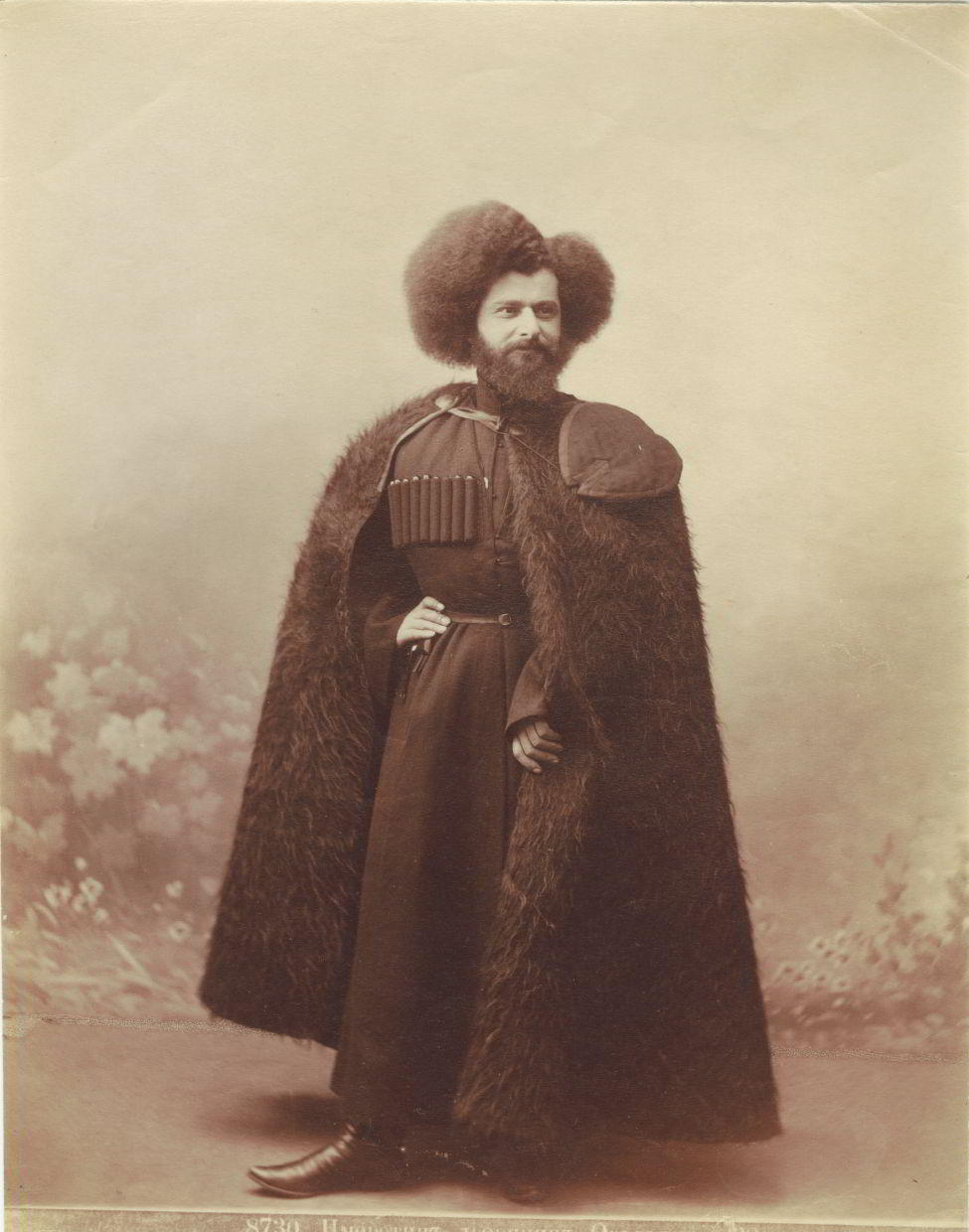 DIMITRI ERMAKOV (1846–1916) Der imeretische Adelige Ovaliani / Imeretian nobleman Ovaliani, Georgia 1880s * 