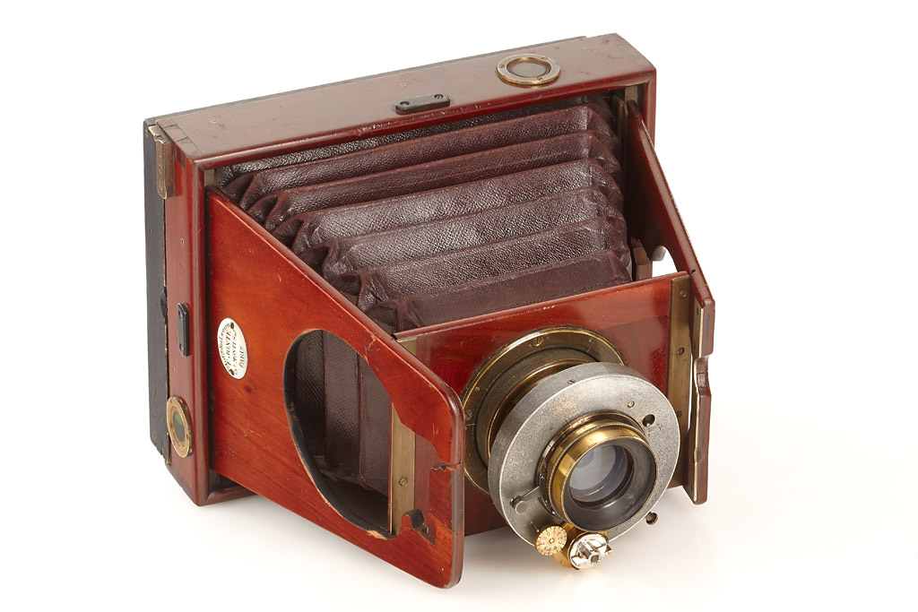 Mackenstein Folding Camera
