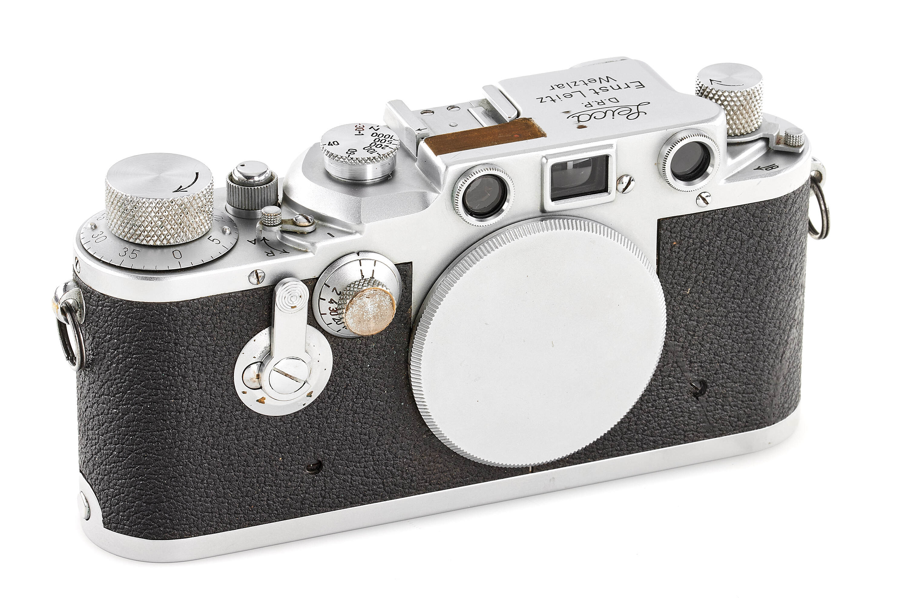 Leica IIId Red Curtains *