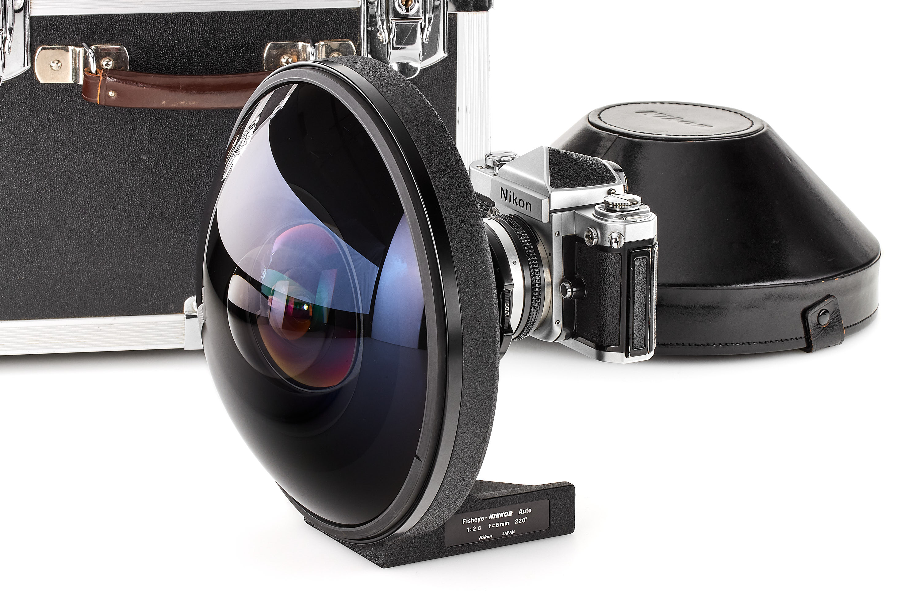 Nikon Fisheye-Nikkor 2.8/6mm Auto 220° * Nikon Fisheye-Nikkor 2.8/6mm Auto 220° *