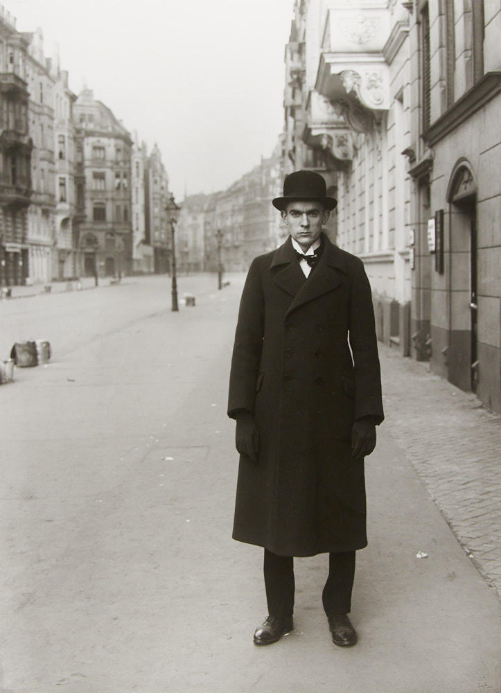 AUGUST SANDER (1876–1964) ‘Der Maler (Anton Räderscheidt)’, Cologne 1927