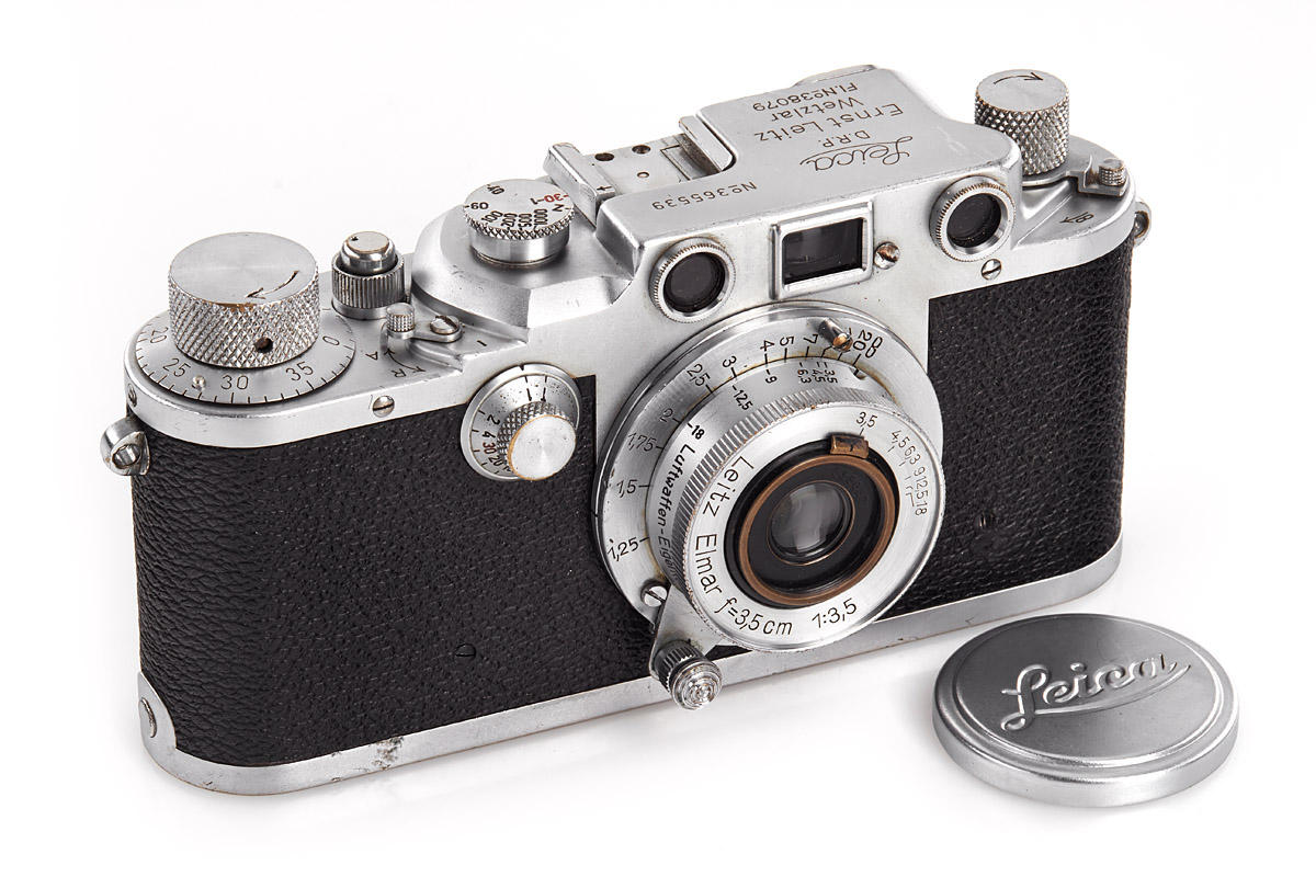 Leica IIIc chrome 'Luftwaffen-Eigentum'