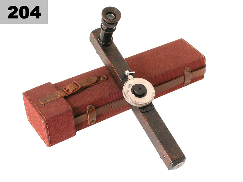 Leitz  rangefinder 4-500m