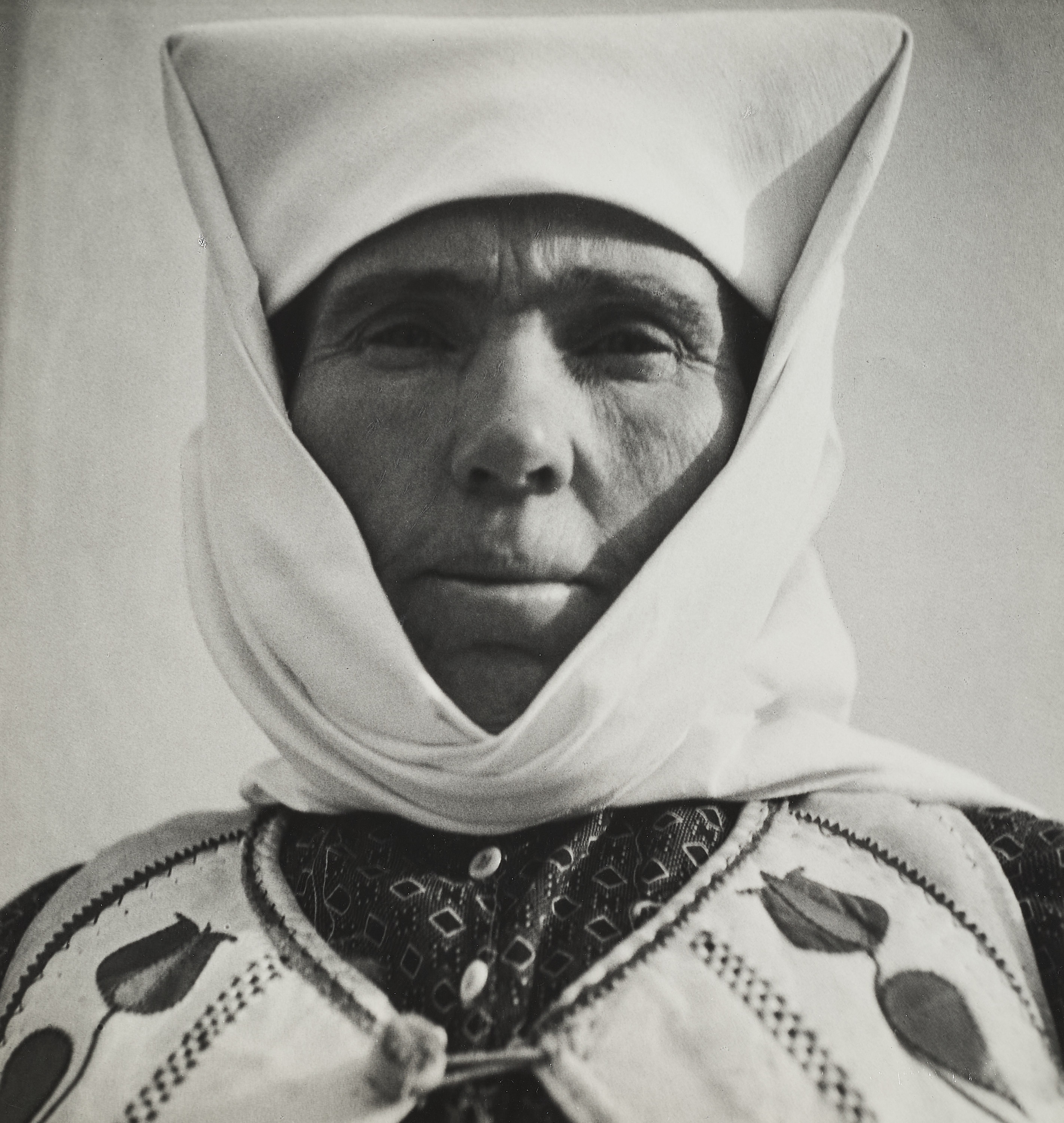 RUDOLF KOPPITZ (1884–1936) - Three photographs of farmers in Mohacs, Hungary 1927