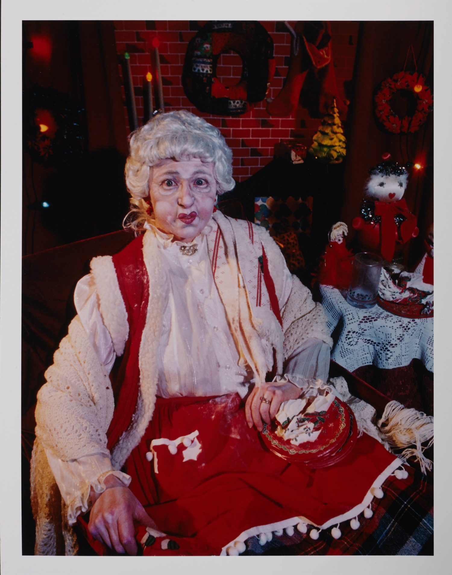 CINDY SHERMAN (* 1952) Untitled (Mrs. Claus), 1990