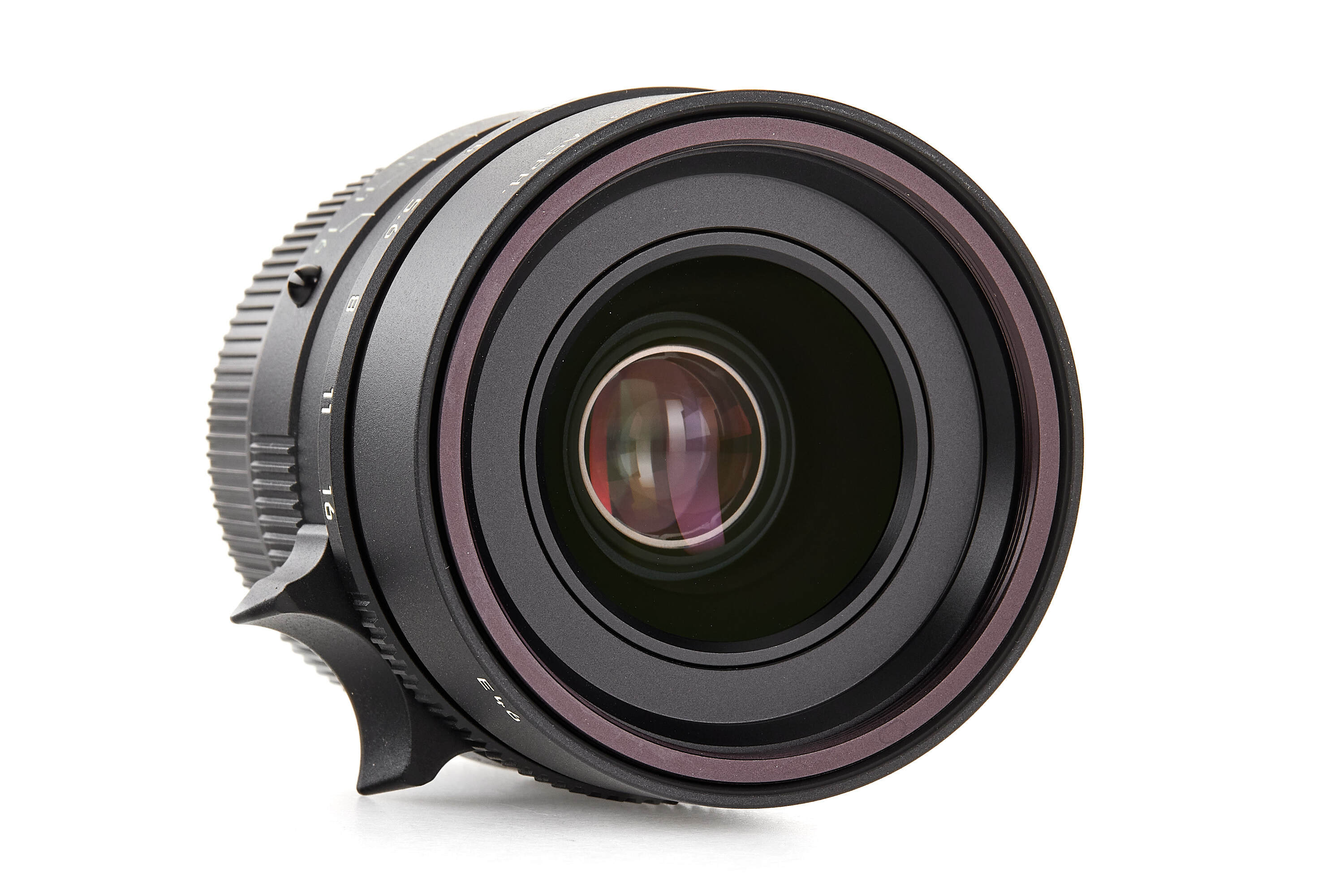Summicron-M 2/28mm 11725 matt black paint